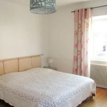 Maison Charmante A + Jardin بيت للعطل