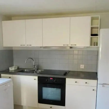 بيت للعطل Maison Charmante A + Jardin
