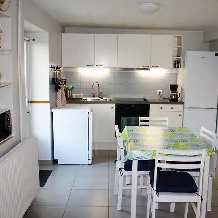 Casa de Férias Maison Charmante à + Jardin