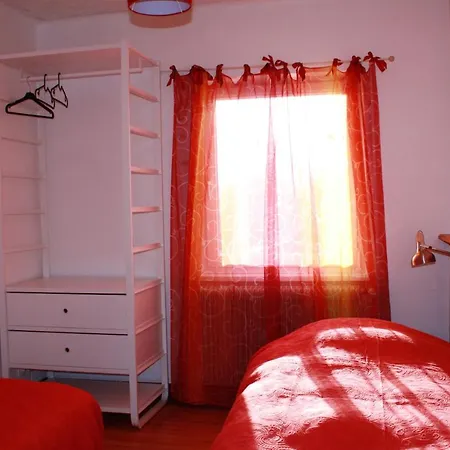 Maison De 2 Avec Jardin Clos Et Wifi A * Gottenhouse